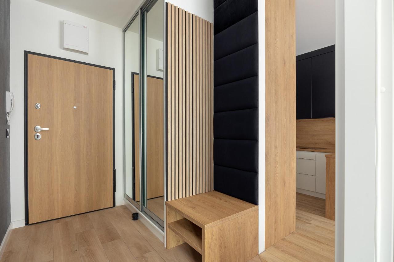 Brand New Business Apartament Warszawa Eksteriør billede
